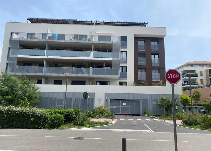 Appartement Type 2 Neuf +Grande Terrasse