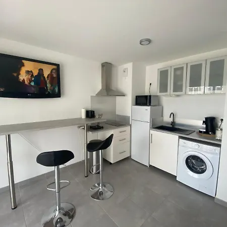 Appartement Type 2 Neuf +Grande Terrasse Le Lavandou Exterior photo