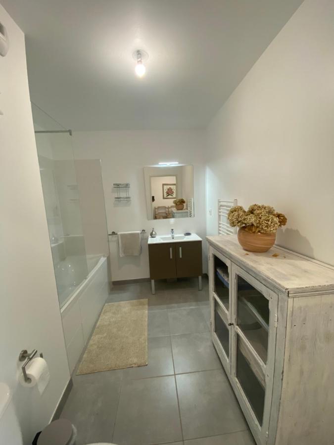 Apartment Type 2 Neuf +grande Terrasse Le Lavandou